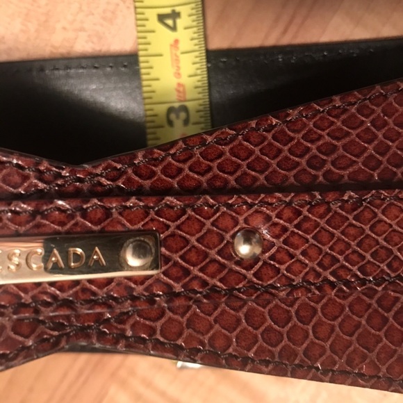 NWT Escada Leather Wide Waist Woman’s Belt Brown Snake Gold Hardware Italy main image 13